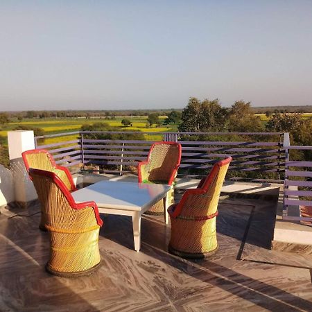 Ibishouse Farm Stay Баратпур Екстериор снимка