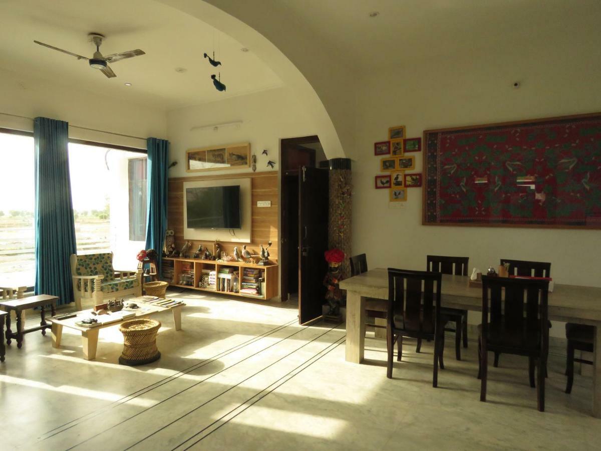 Ibishouse Farm Stay Баратпур Екстериор снимка